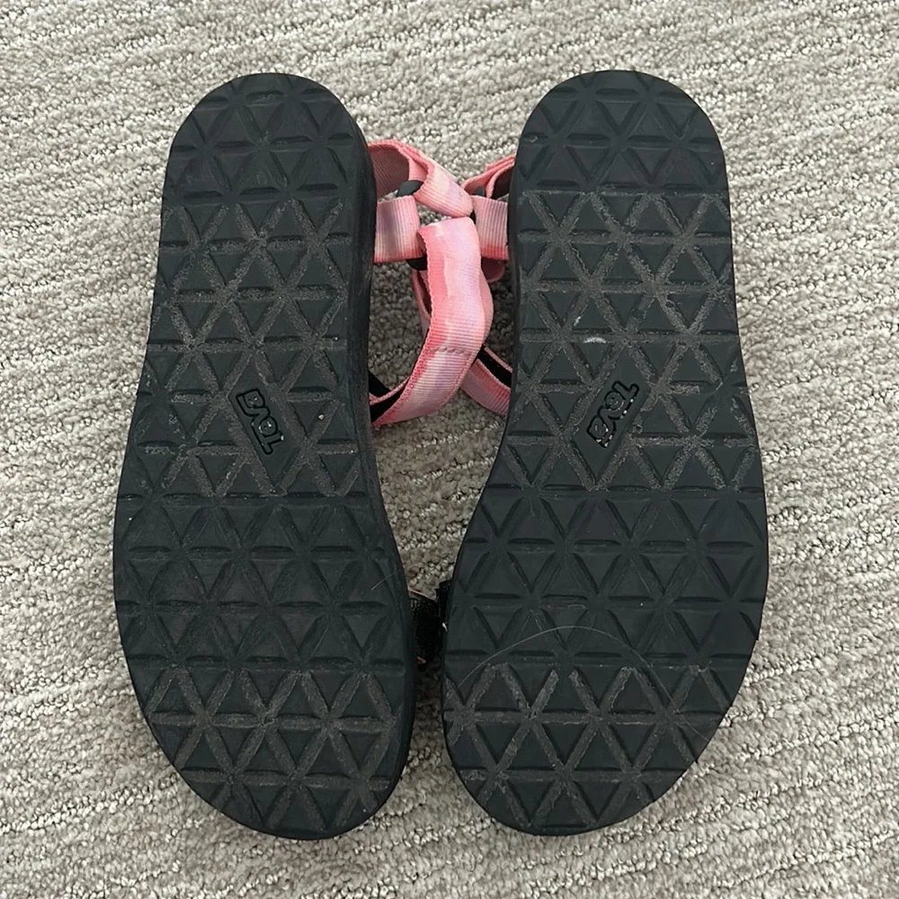 Teva - Picture 2 of 3